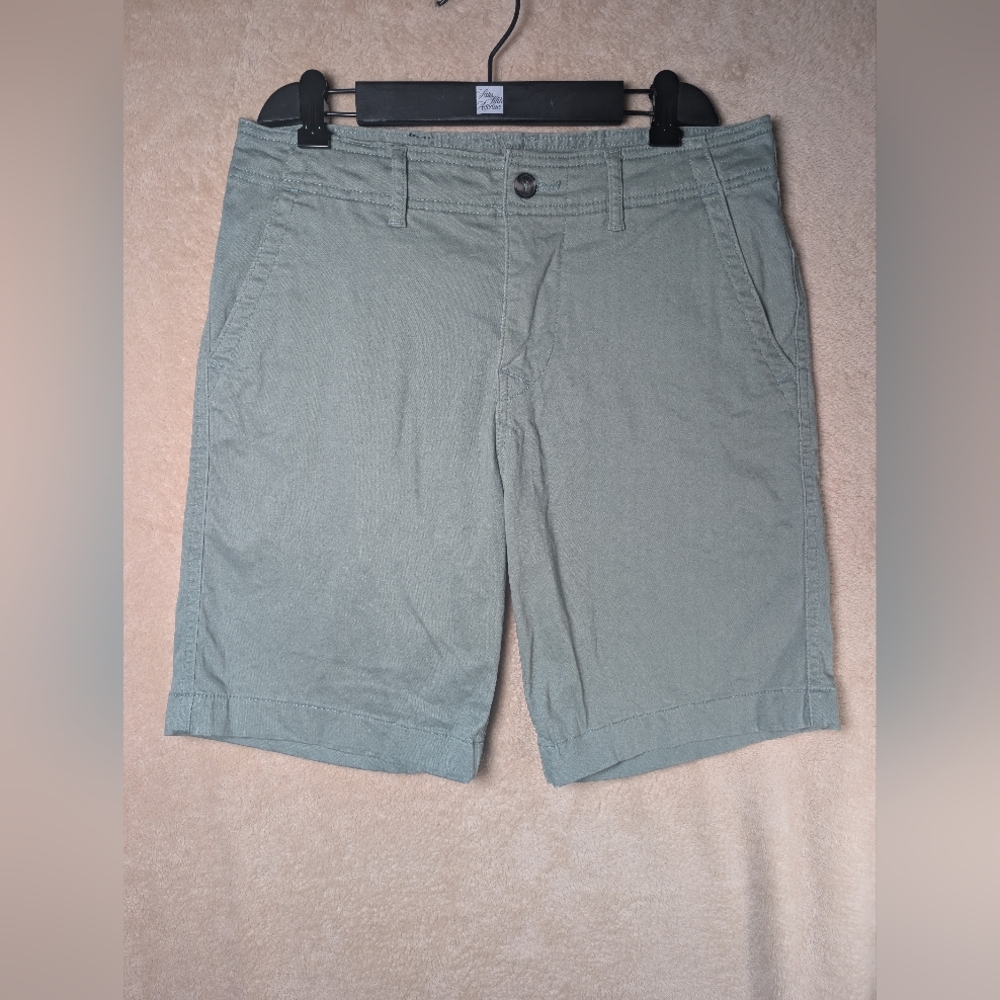 Lucky Brand Men's Flat Front Shorts Size 30 Green Embroidered Logo Preppy EUC